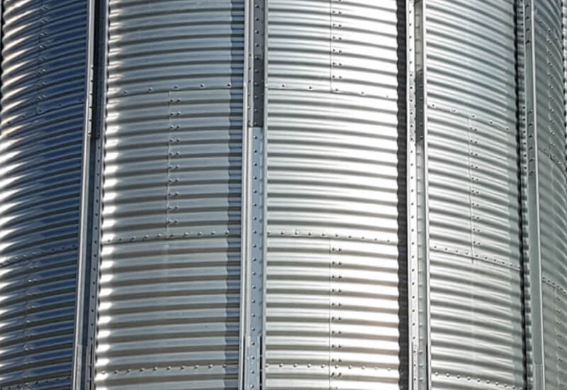 Silos Spain utiliza recubrimiento ProMag en toda su producción de silos y depósitos de agua