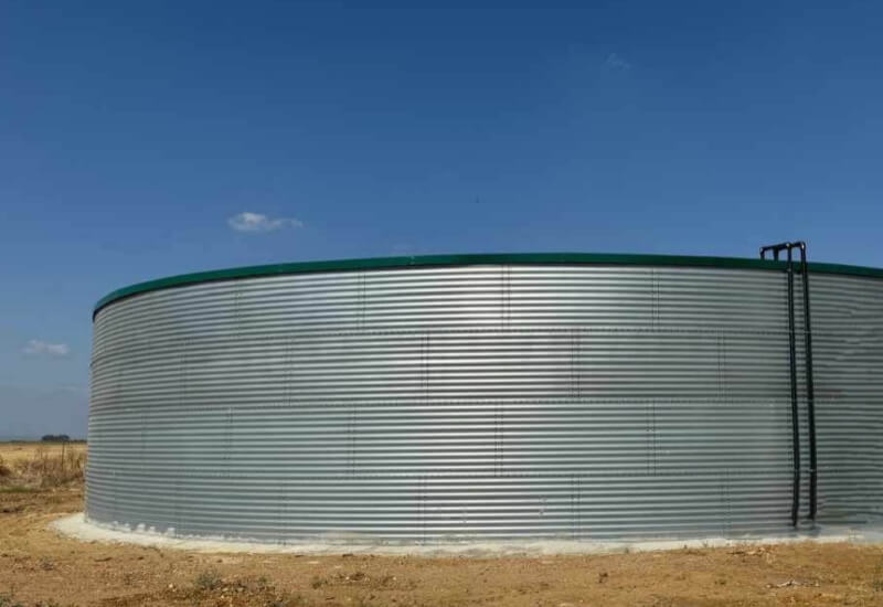 Water Tank for Chicken Farm in Carmona